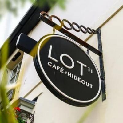 Lot 11 Café