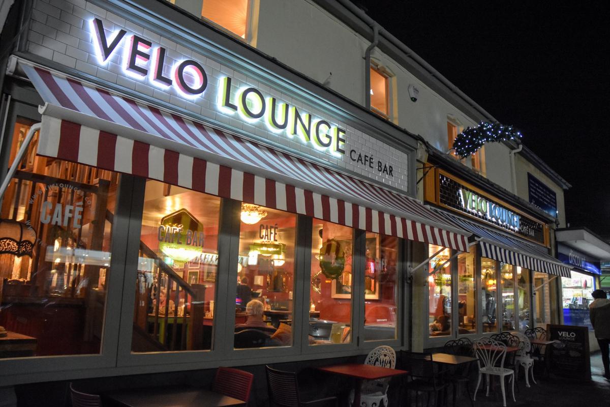 Velo Lounge