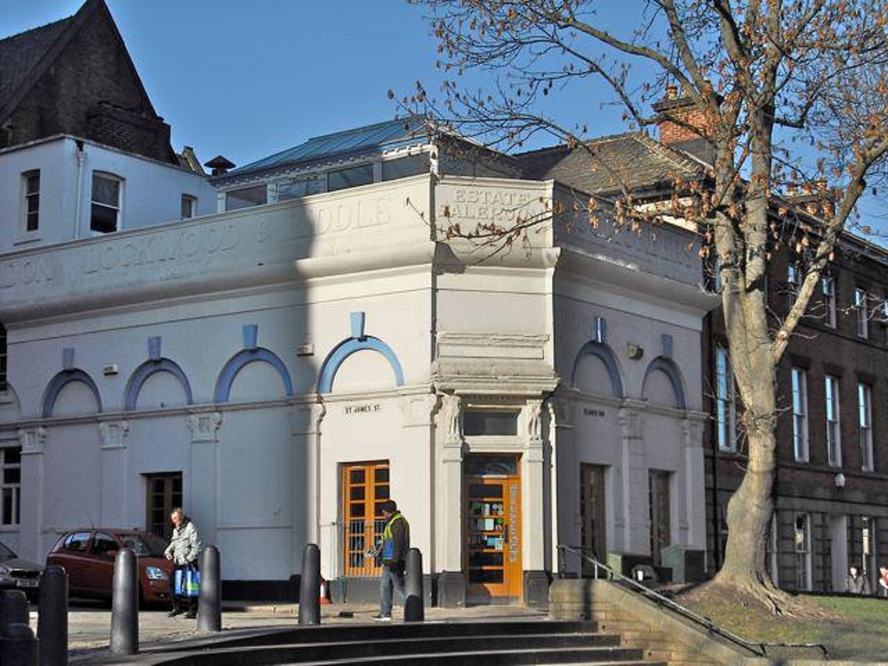 Blue Moon Cafe - My Vegan Town